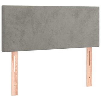 Hoofdbord 80x5x78/88 cm fluweel lichtgrijs 8720287145820 2