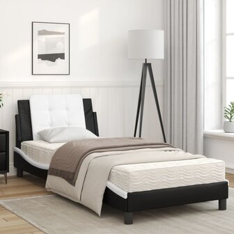 Bed met matras kunstleer zwart en wit 100x200 cm 8721012353336 3