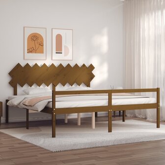 Seniorenbed met hoofdbord massief hout honingbruin 200x200 cm 8720845407391 1