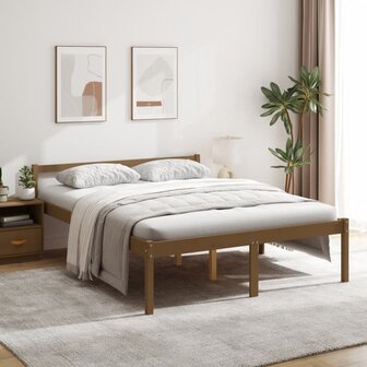 Seniorenbed massief grenenhout honingbruin 150x200 cm 8720286878316 1