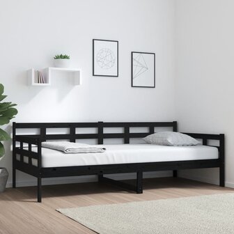 Slaapbank massief grenenhout zwart 90x200 cm 8720287073390 1