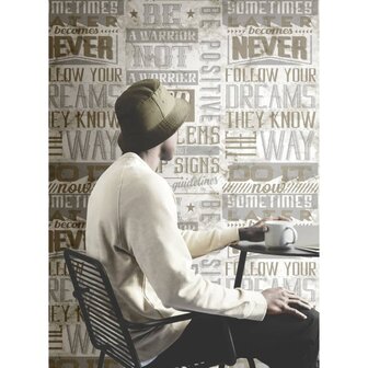 Noordwand Behang Friends &amp; Coffee Words and Letters metallic en beige 8022560166059 1
