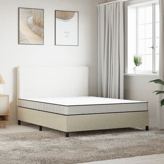 Schuimmatras middelzacht 180x200 cm 2