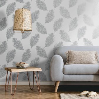 DUTCH WALLCOVERINGS Behang Fawning Feather lichtgrijs 1