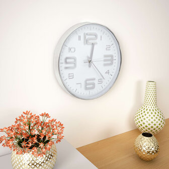 Wandklok 30 cm zilverkleurig 1