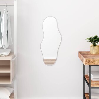 Wandspiegel 70x30 cm zilverkleurig 1
