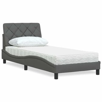 Bed met matras stof donkergrijs 80x200 cm 1