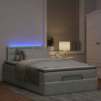 Ottoman bed met matras en LED&amp;apos;s 120x200 cm fluweel lichtgrijs 3