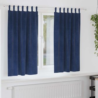 Gordijnen 2 st verduisterend met lussen fluweel donkerblauw 1