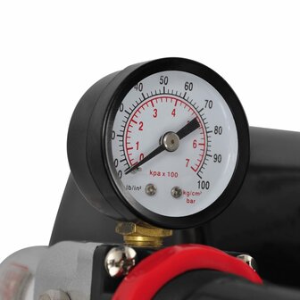 Airbrush Compressorset met 2 pistolen 7