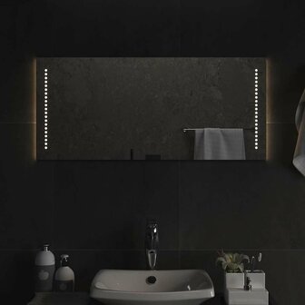 Badkamerspiegel LED 90x40 cm 1