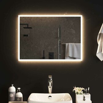 Badkamerspiegel LED 70x50 cm 1