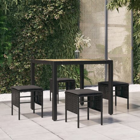 Tuinvoetenbanken 4 st met kussens poly rattan zwart 1