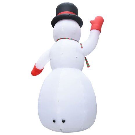 Kerstsneeuwpop opblaasbaar met LED XXL IP44 600 cm 4