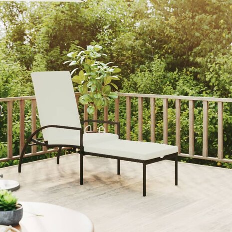 Ligbed met voetensteun polyetheen rattan bruin 1