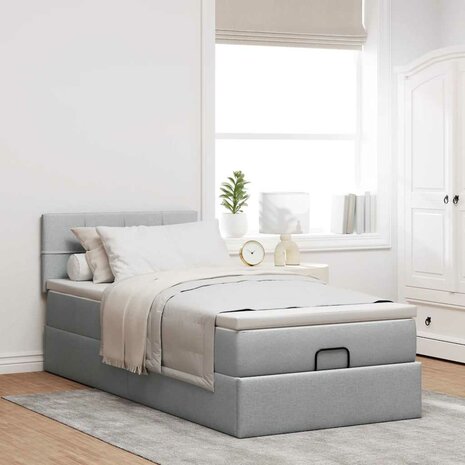 Bed met matras 90x200 cm stof lichtgrijs 3