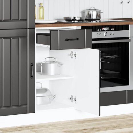 Keuken onderkast Lucca bewerkt hout zwart 2