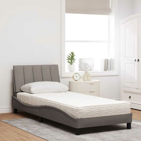 Bed met matras "Hanko" stof taupe 80x200 cm 3