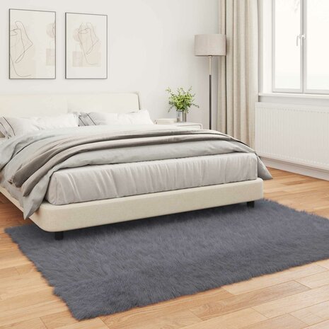 Nep Schapenvacht Tapijt Tafalla Antraciet 120 x 170 cm 4