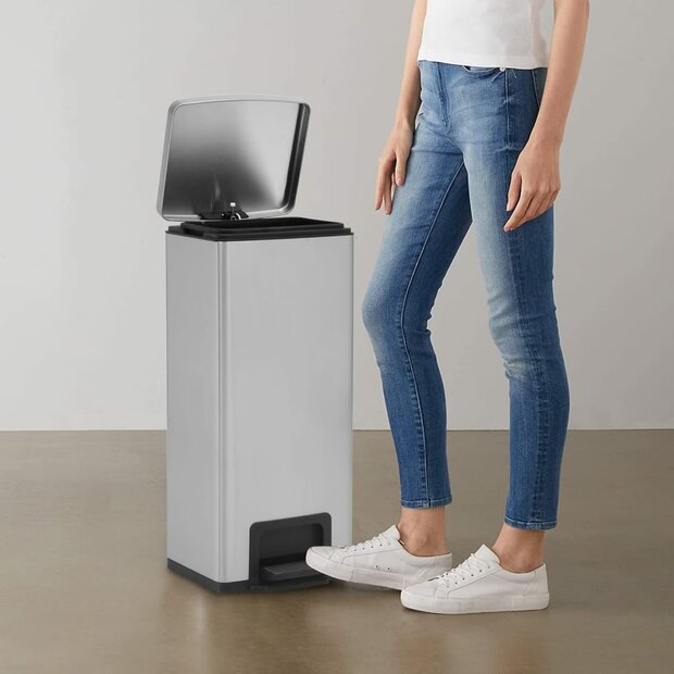 Pedaalemmer met anti-vingerafdruk 30 L RVS zilverkleurig 1